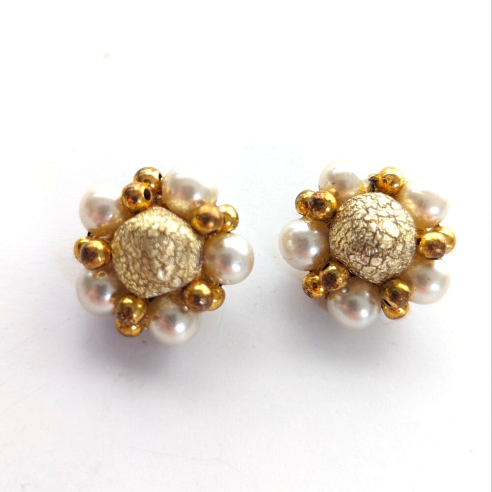 Vintage Estate 50s Retro Gold Tone Textured Beaded Cluster Clip On Earrings